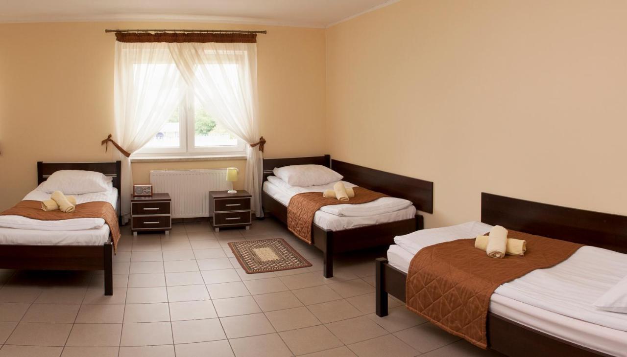 Da Massimiliano Aparthotel Wroclaw Bagian luar foto